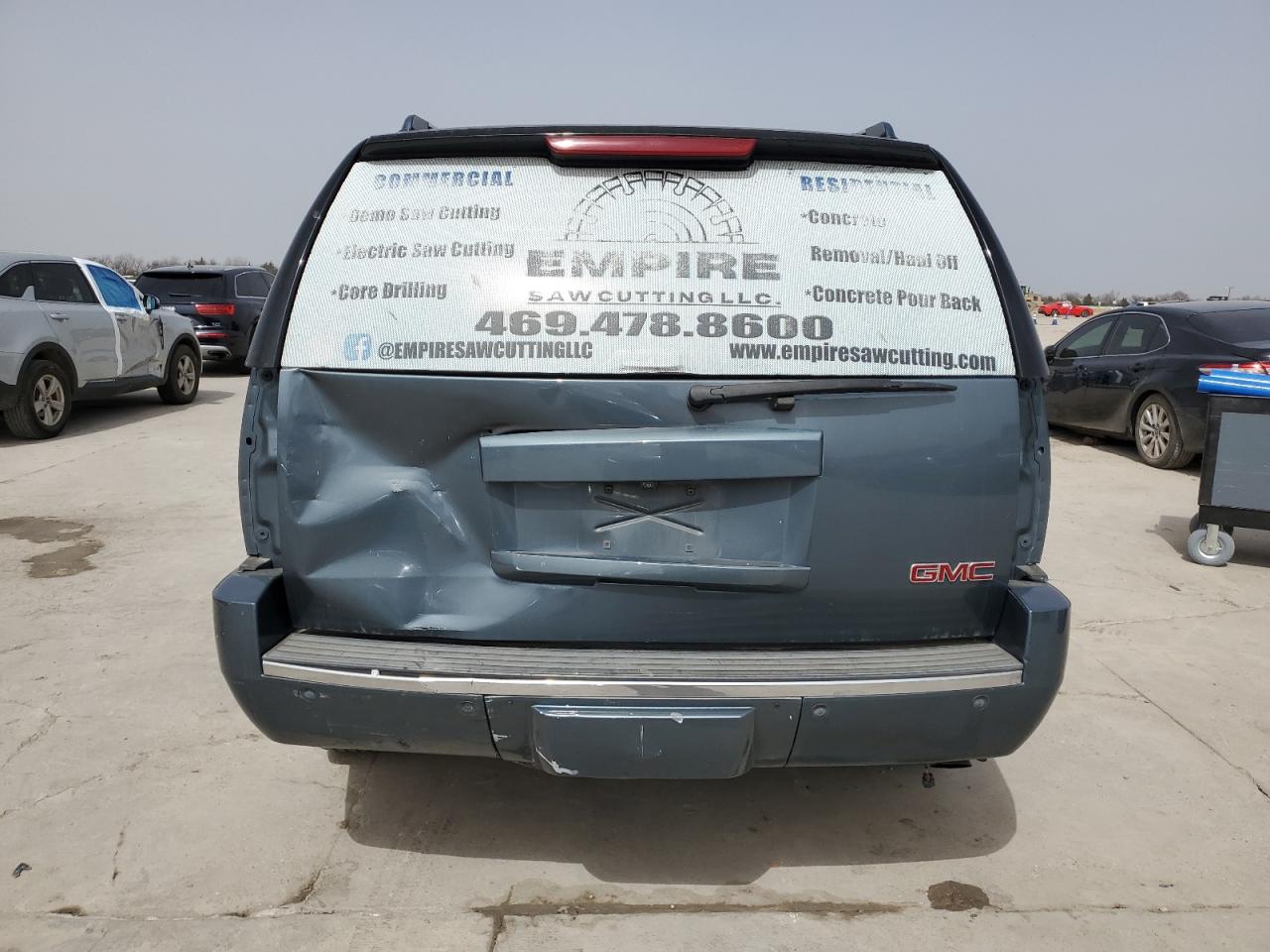 2008 GMC Yukon - Image 6