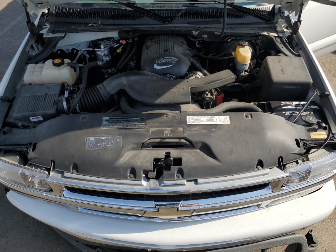 2001 Chevrolet Tahoe - Image 12
