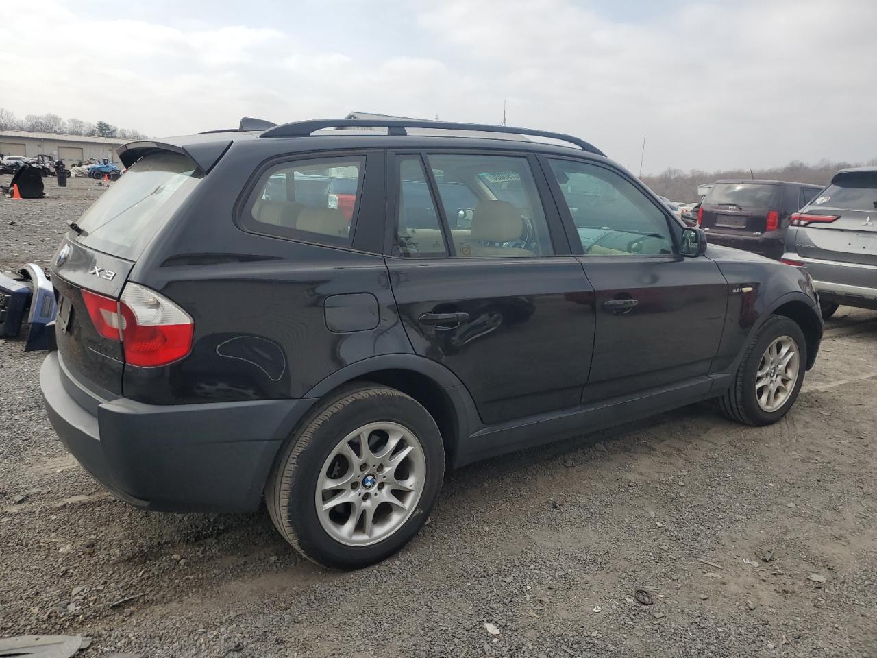 2004 BMW X3 - Image 3