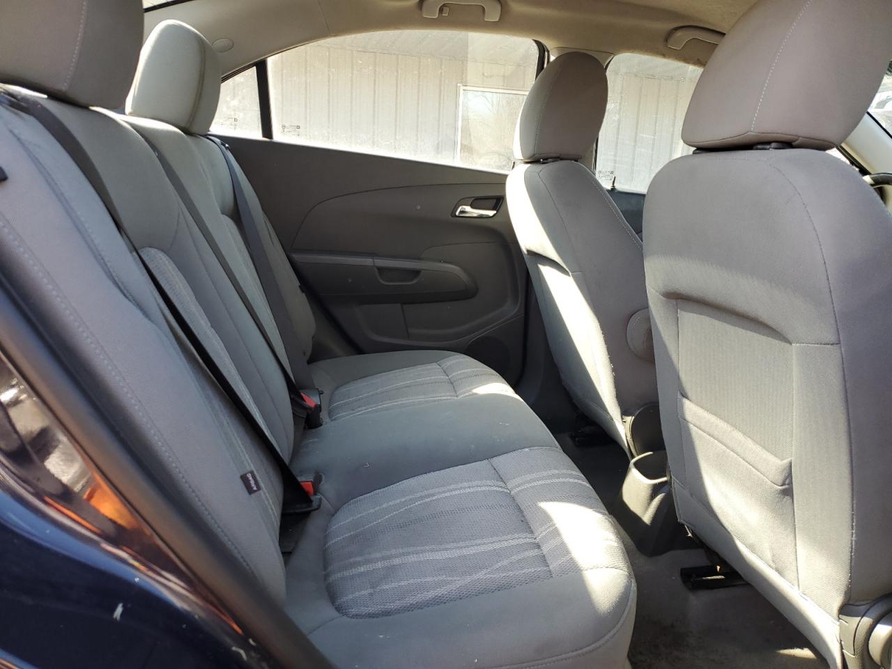 2015 Chevrolet Sonic - Image 10