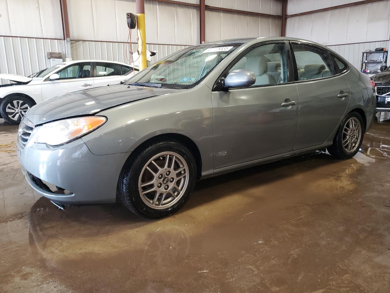 2010 Hyundai Elantra - Image 1
