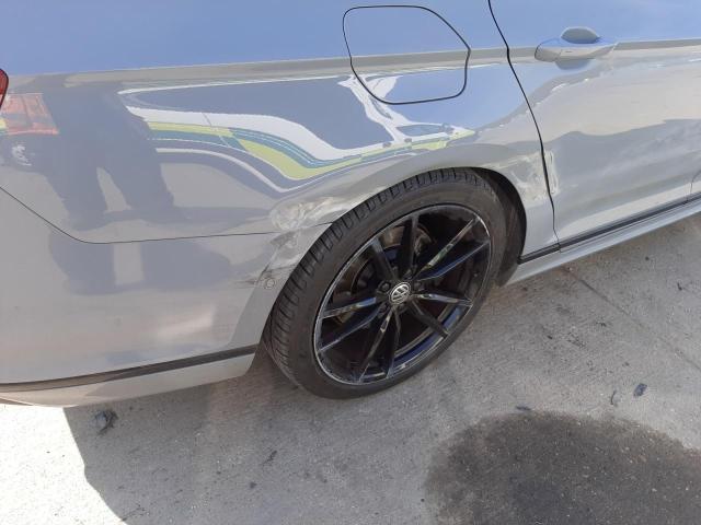 2019 VOLKSWAGEN PASSAT R-L