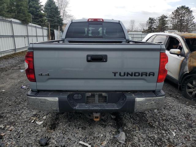  TOYOTA TUNDRA 2019 Srebrny