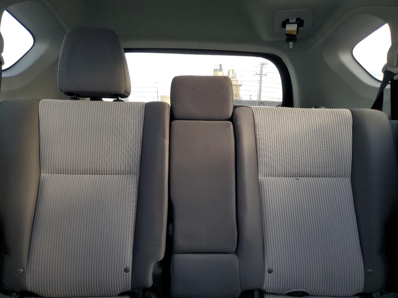 2014 Toyota RAV 4 - Image 10