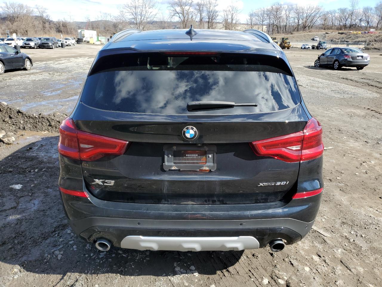 2019 BMW X3 - Image 6
