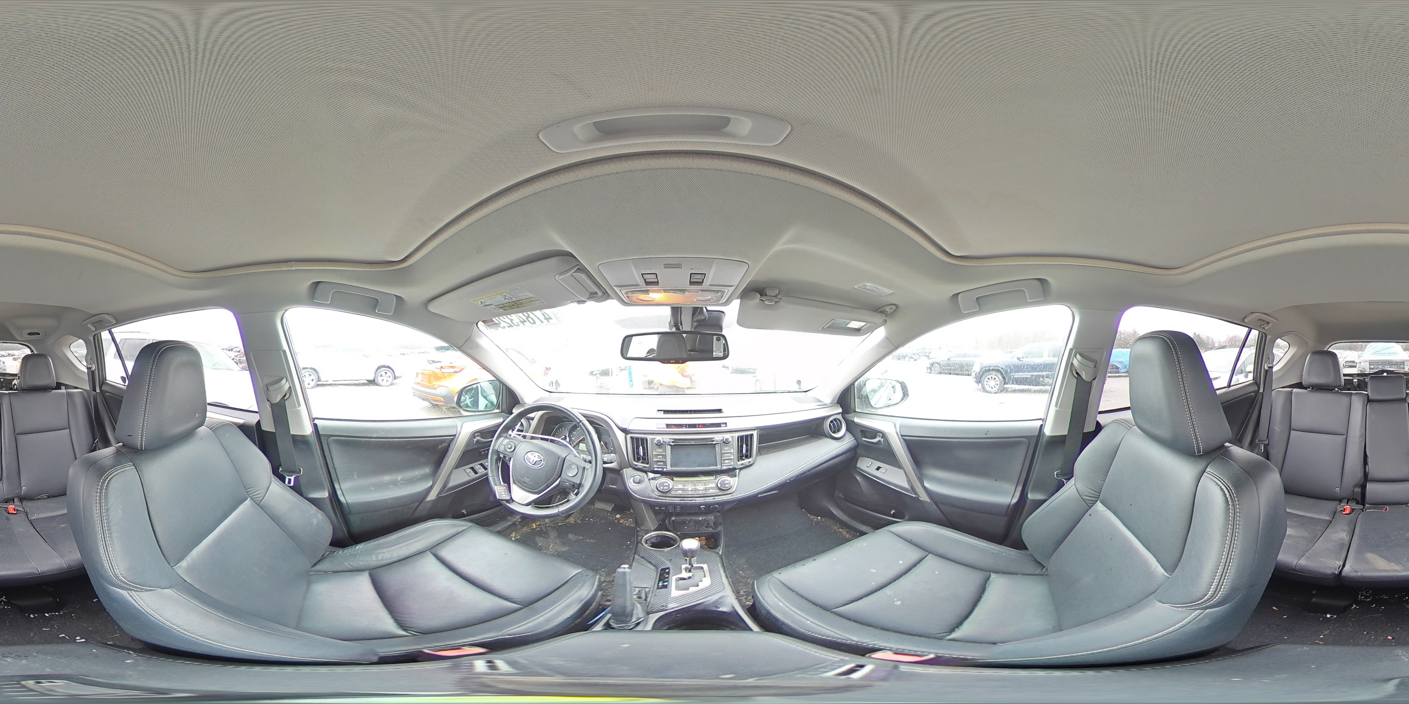 2014 Toyota RAV 4 - Image 13
