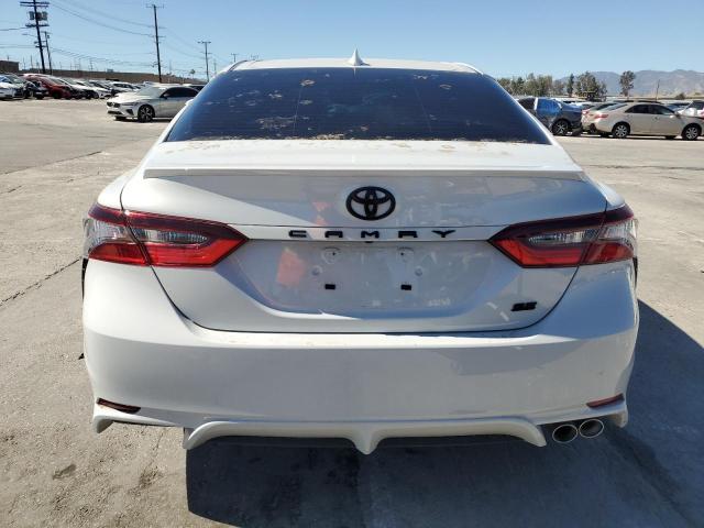  TOYOTA CAMRY 2023 Белы