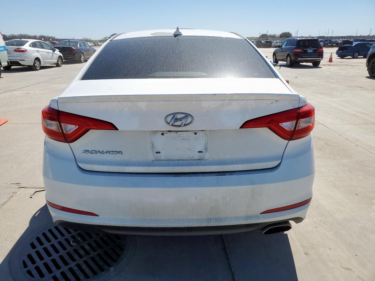 2015 Hyundai Sonata Se VIN: 5NPE24AF5FFH25869 Lot: 47651895