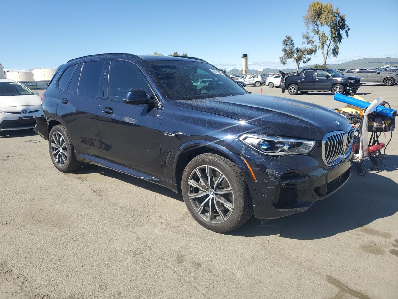 2023 BMW X5 - Image 4