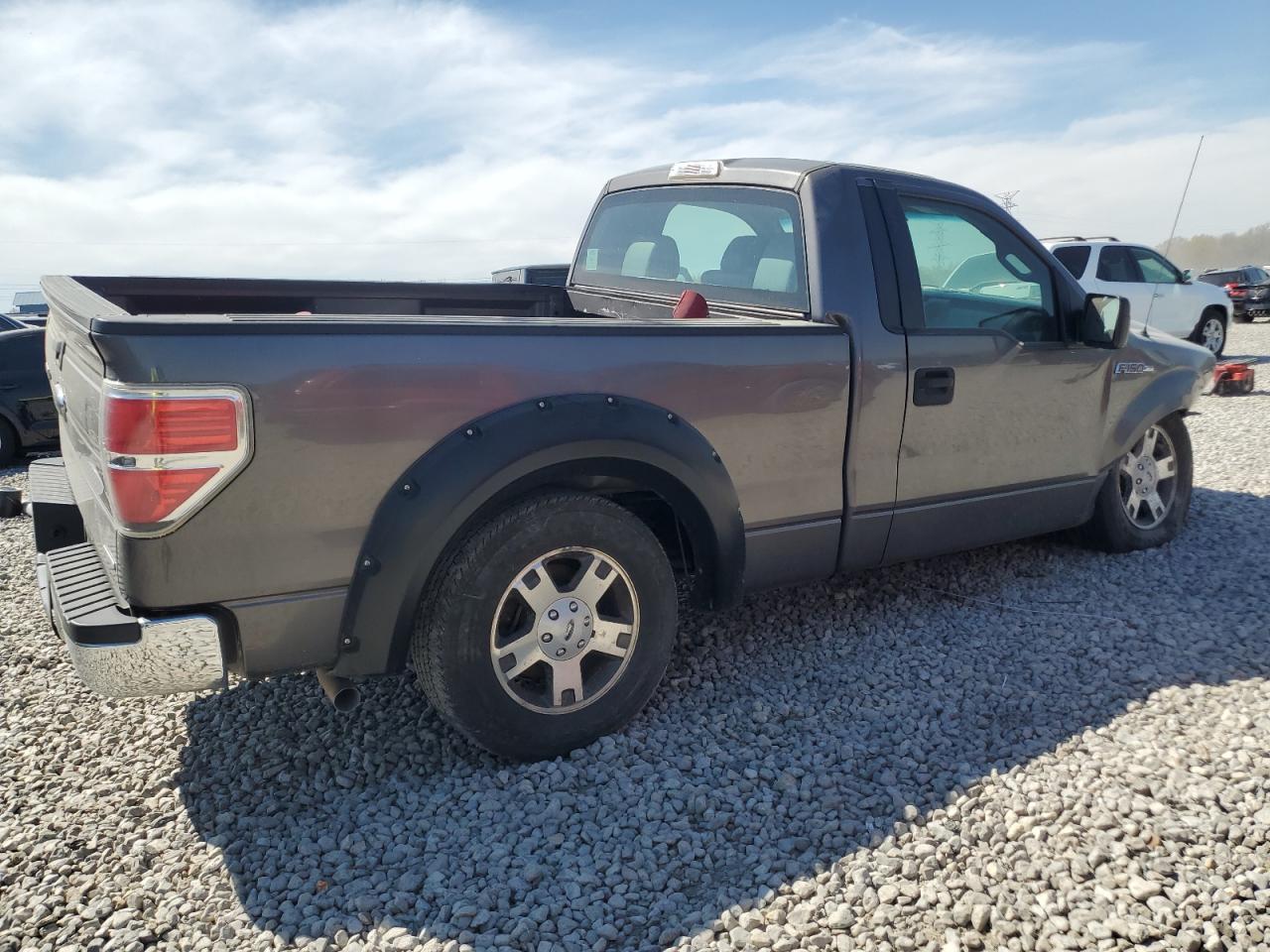 2013 Ford F150 charcoal pickup flexible 1FTMF1CM1DKE08800 photo #4