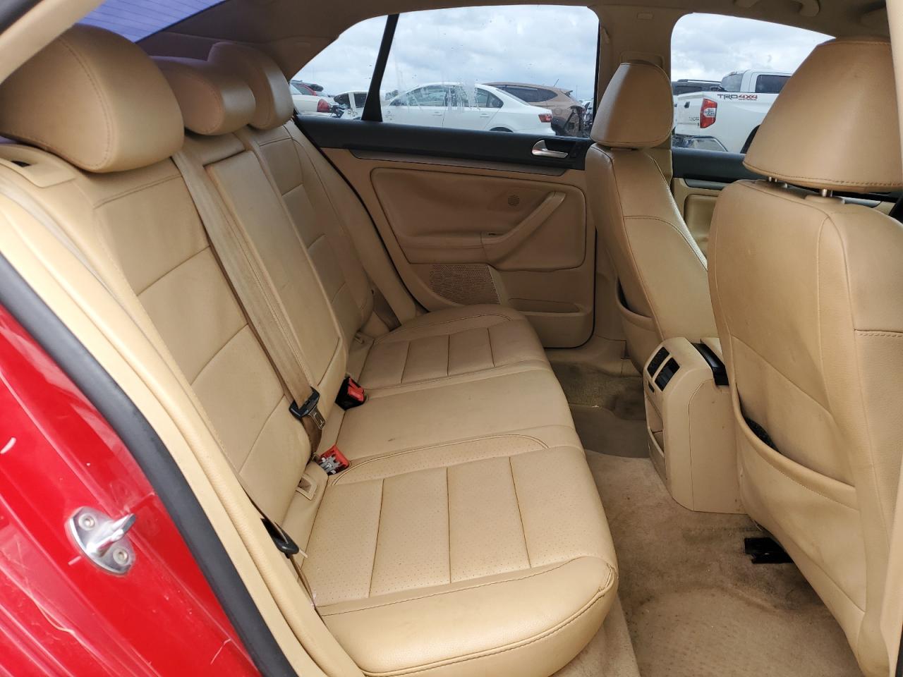 2007 Volkswagen Jetta 2.5 Option Package 1 VIN: 3VWRF71K07M123302 Lot: 47644995