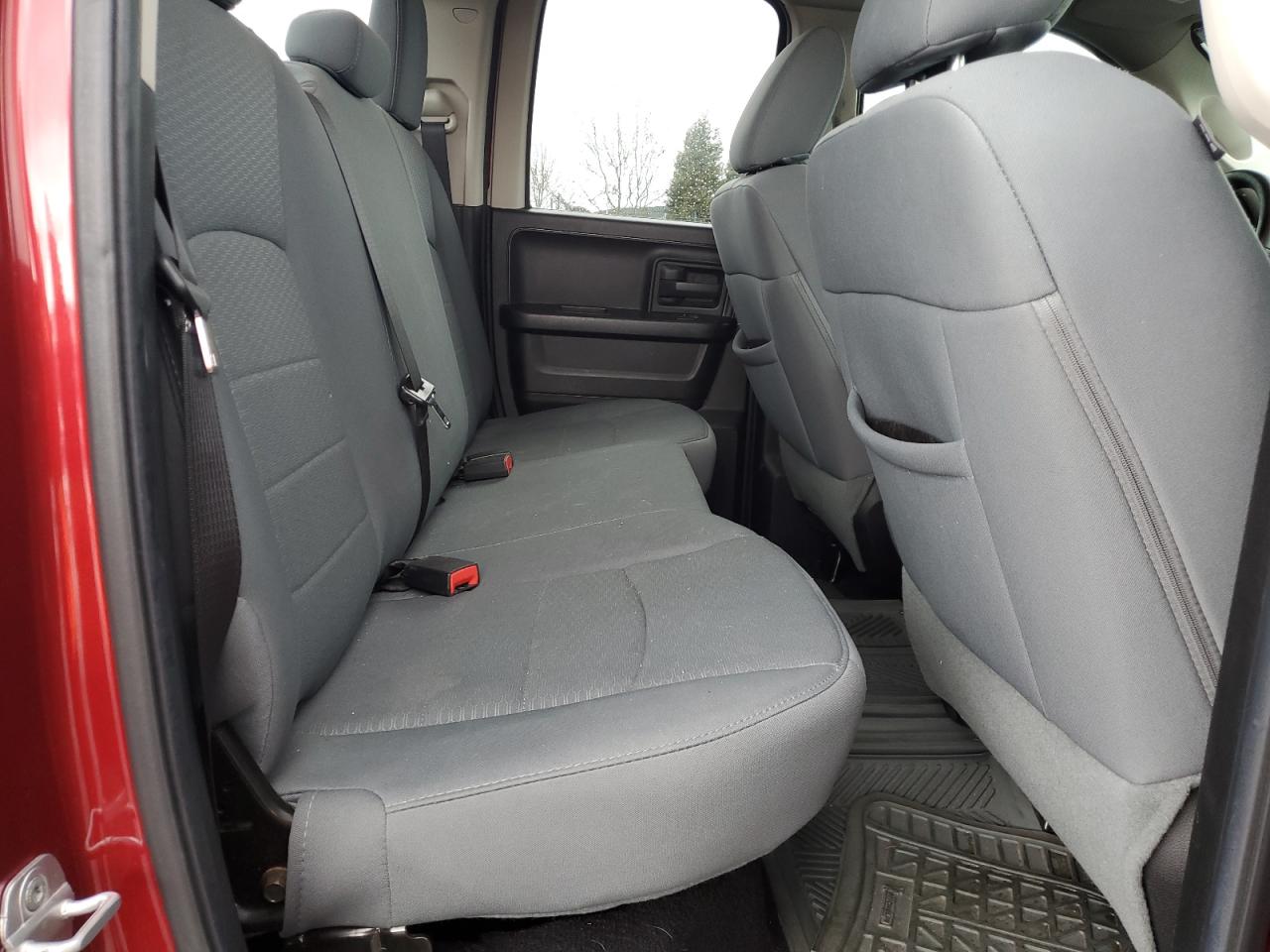2014 RAM 1500 - Image 10