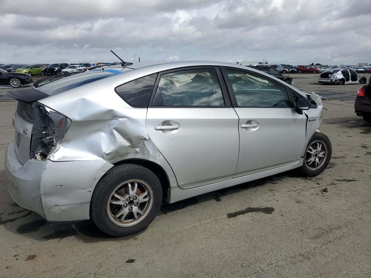 2010 Toyota Prius - Image 3