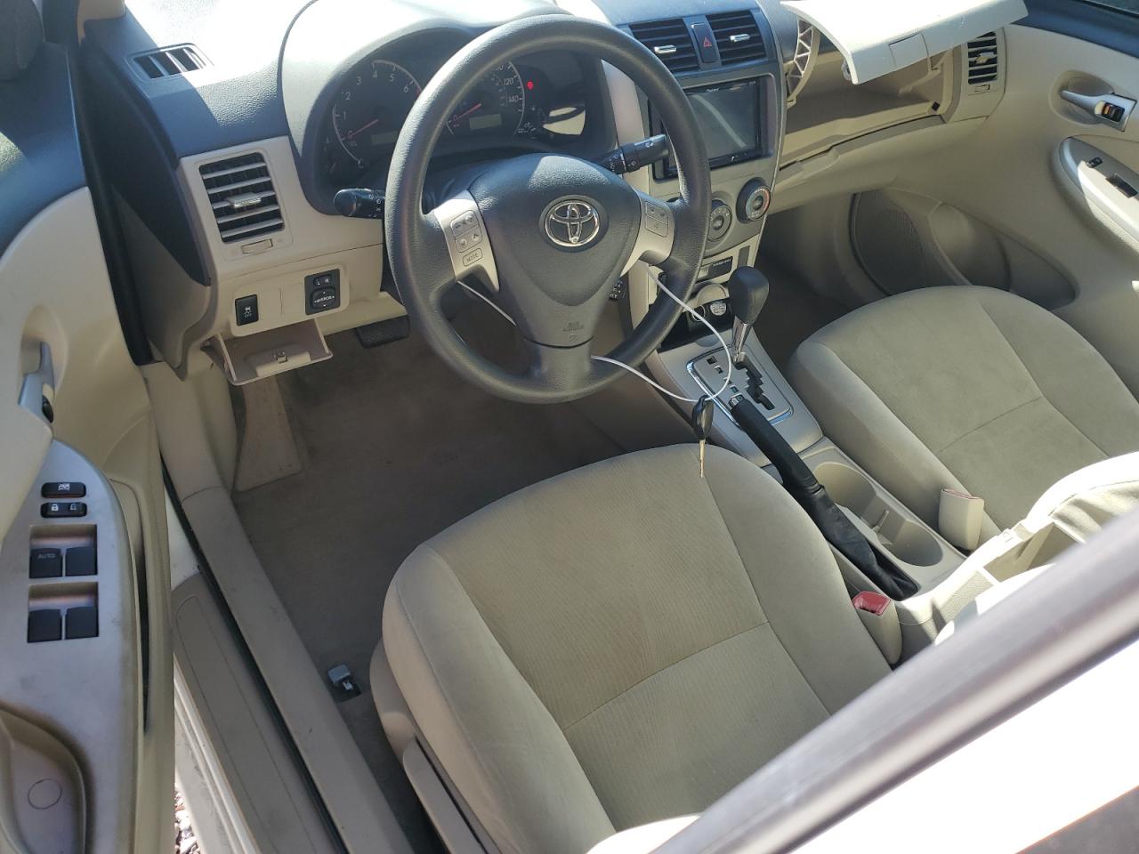 2011 Toyota Corolla - Image 8