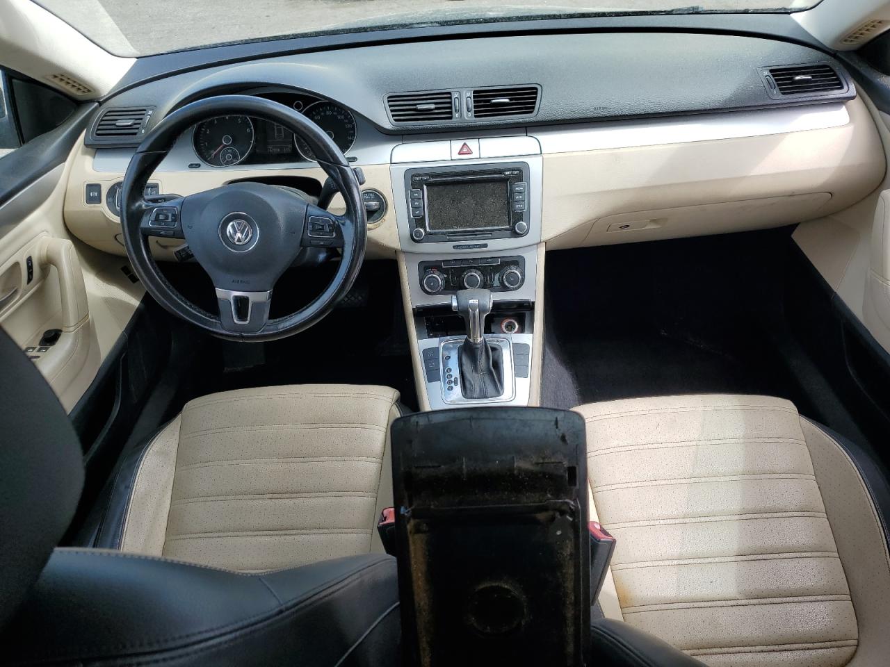 2010 Volkswagen Passat CC - Image 8
