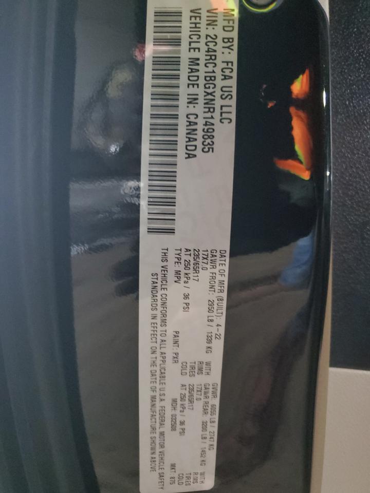 2022 Chrysler Pacifica - Image 14