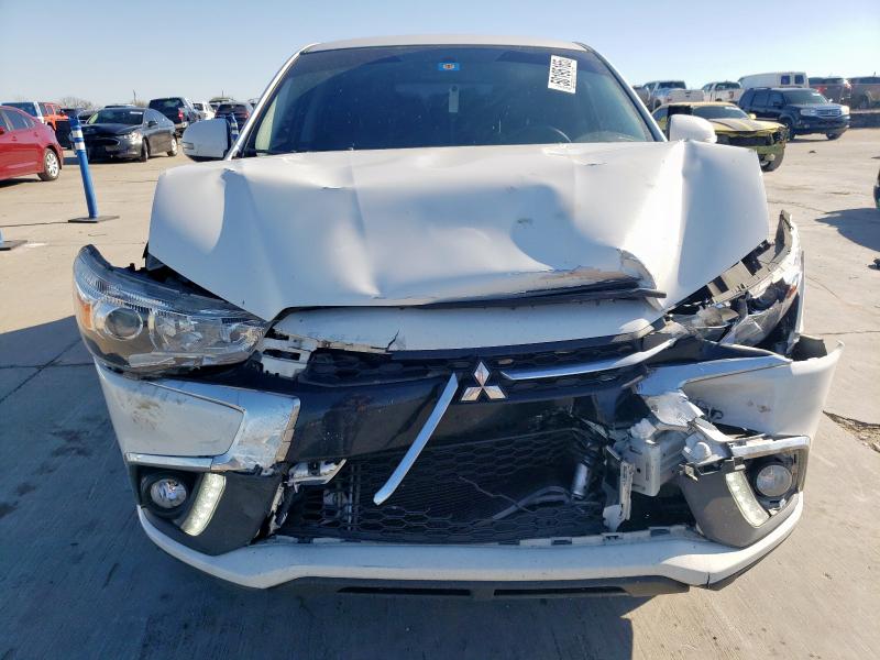  MITSUBISHI OUTLANDER 2018 Biały