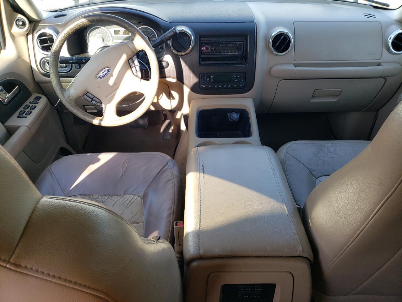 2006 Ford Expedition - Image 8