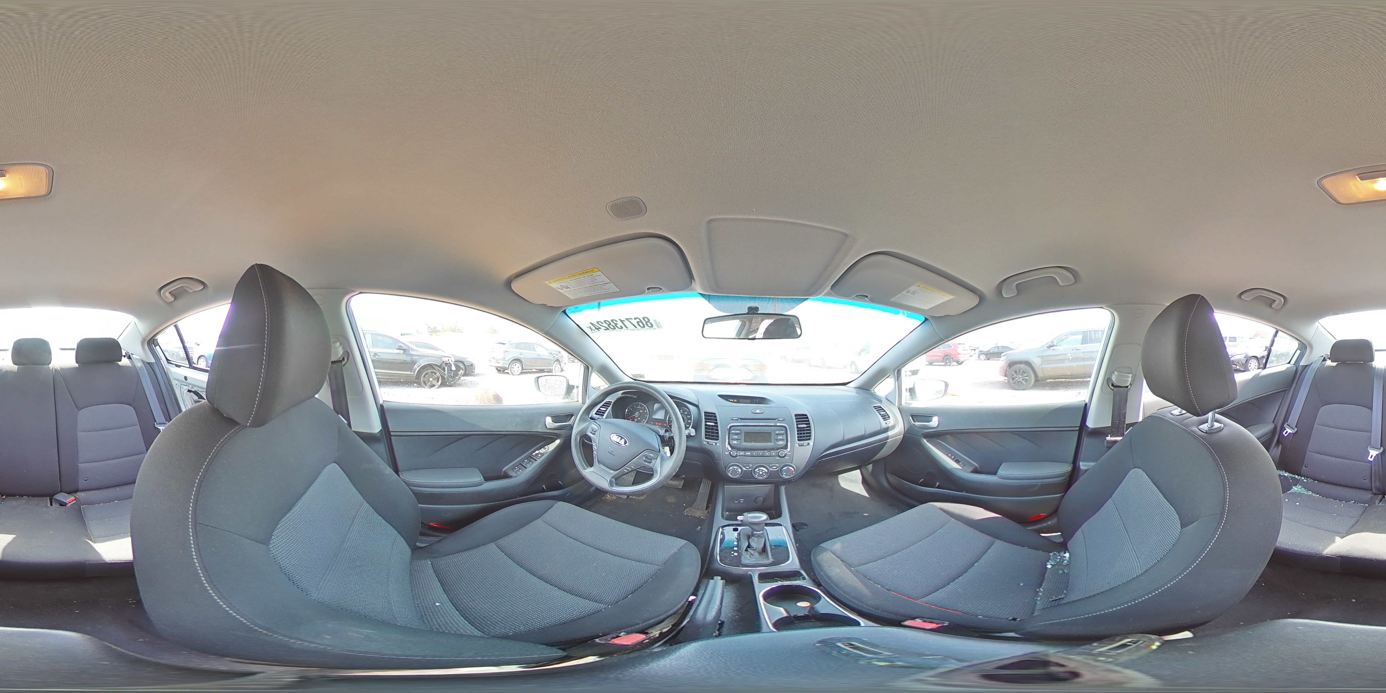 2017 Kia Forte - Image 12