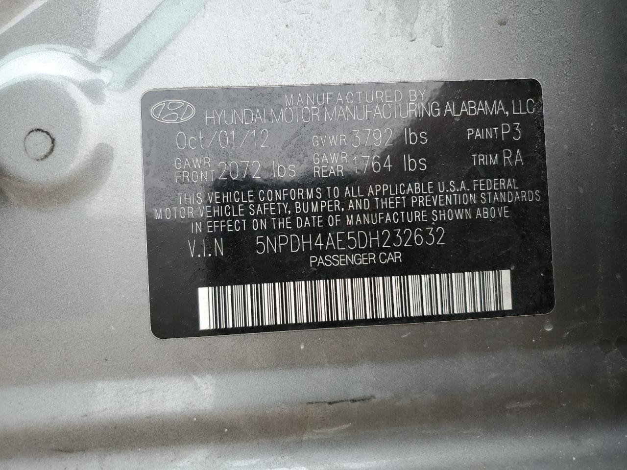 2013 Hyundai Elantra - Image 14