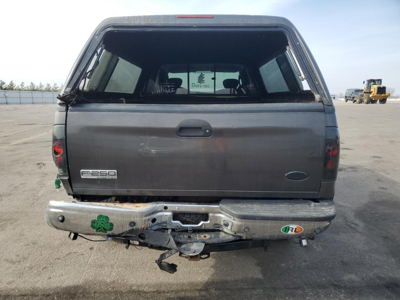 2005 Ford F250 - Image 6