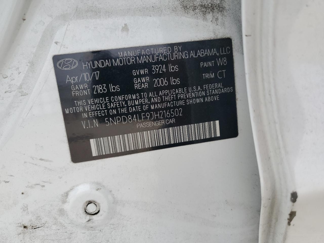 2018 Hyundai Elantra - Image 14