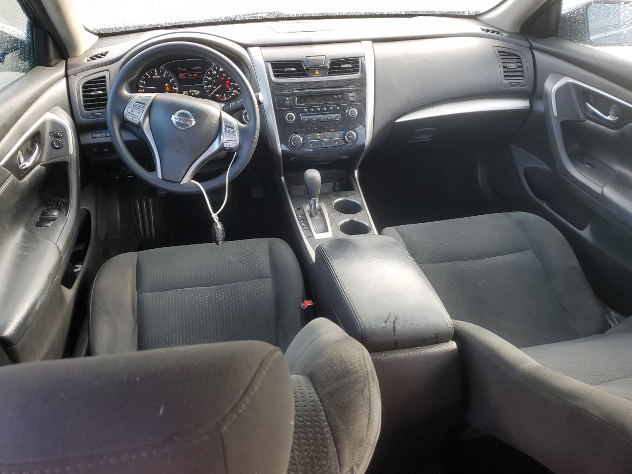 2015 Nissan Altima - Image 8