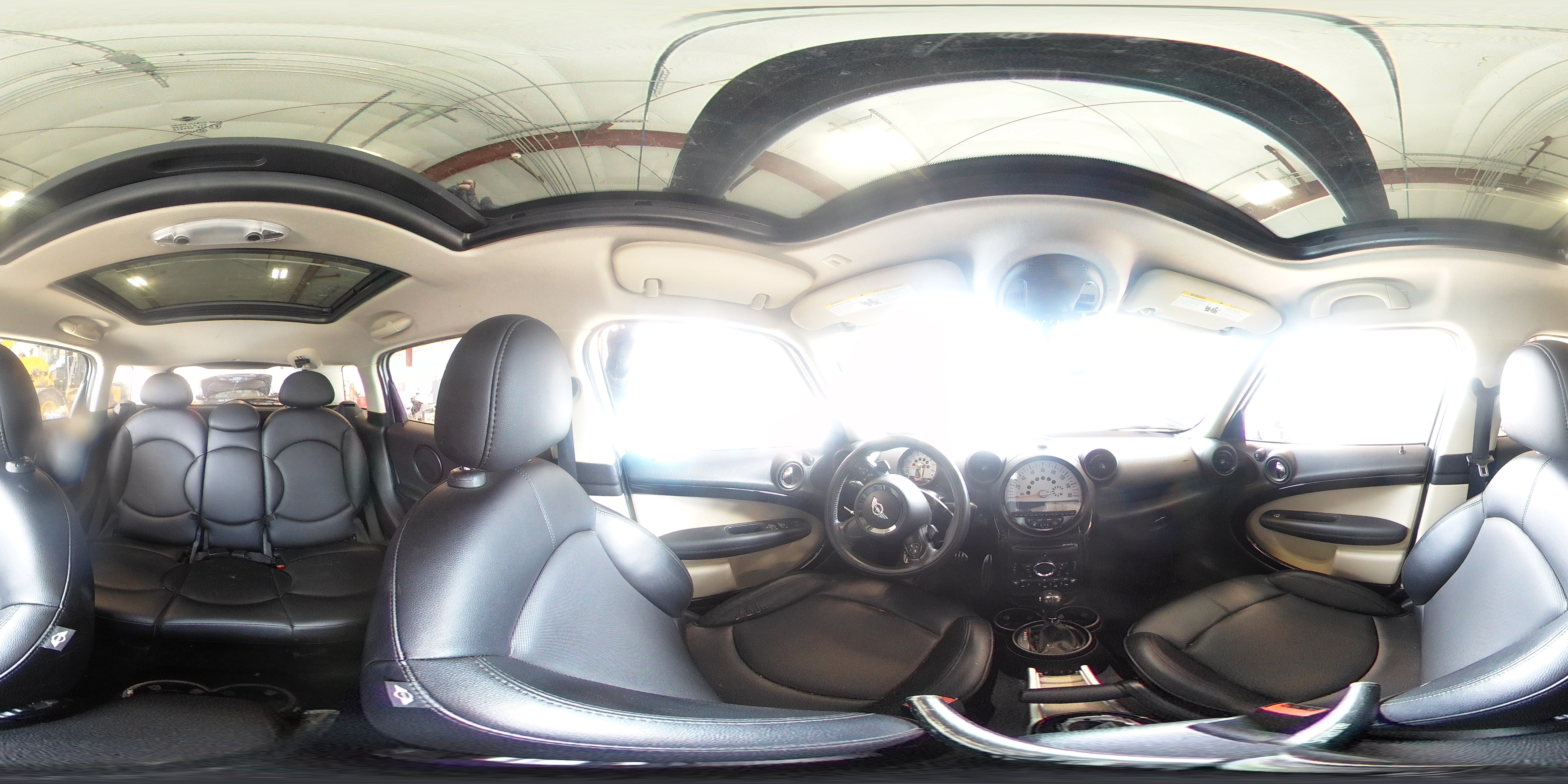 2014 MINI Cooper - Image 13