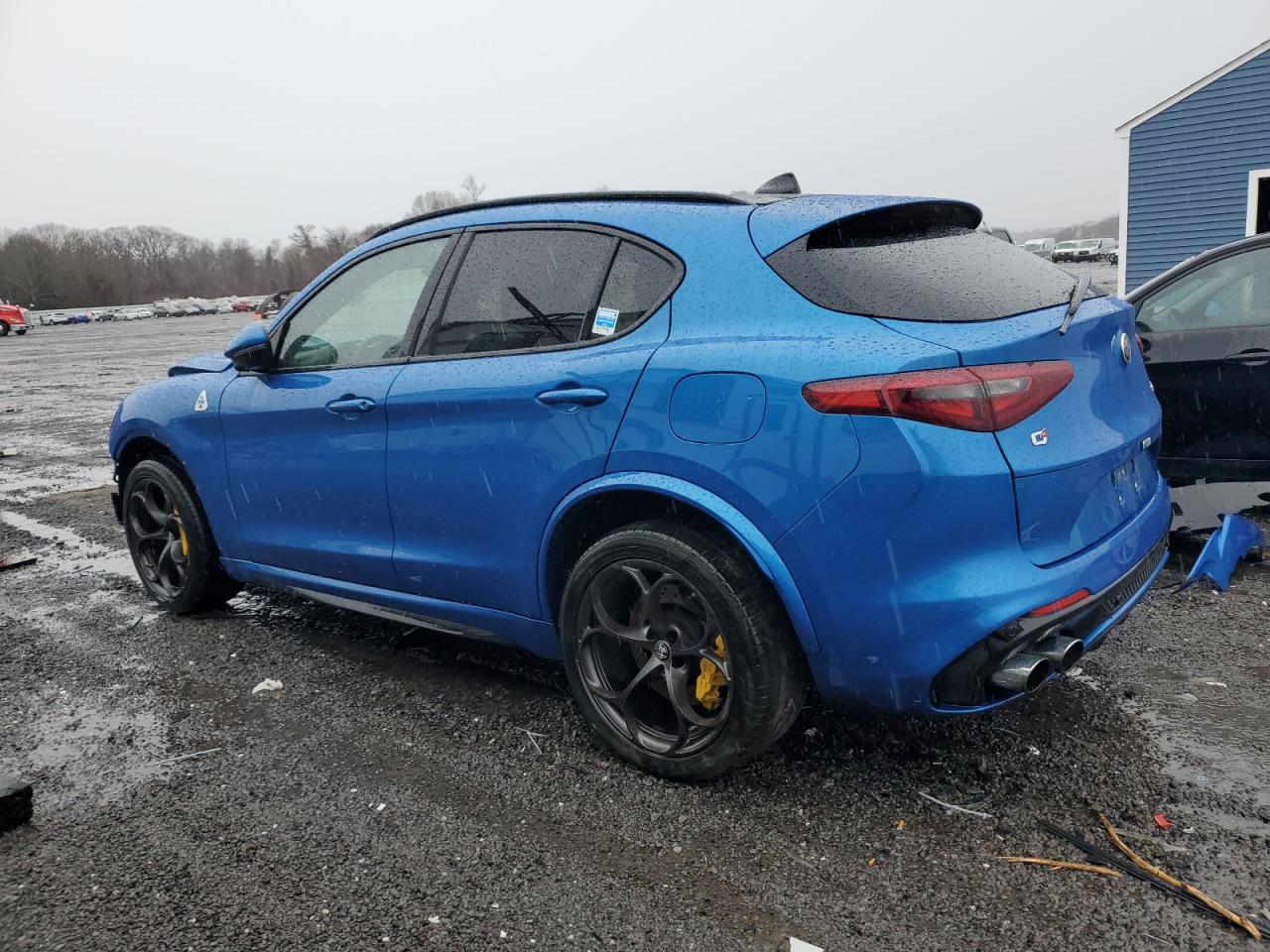 2020 Alfa Romeo Stelvio - Image 2