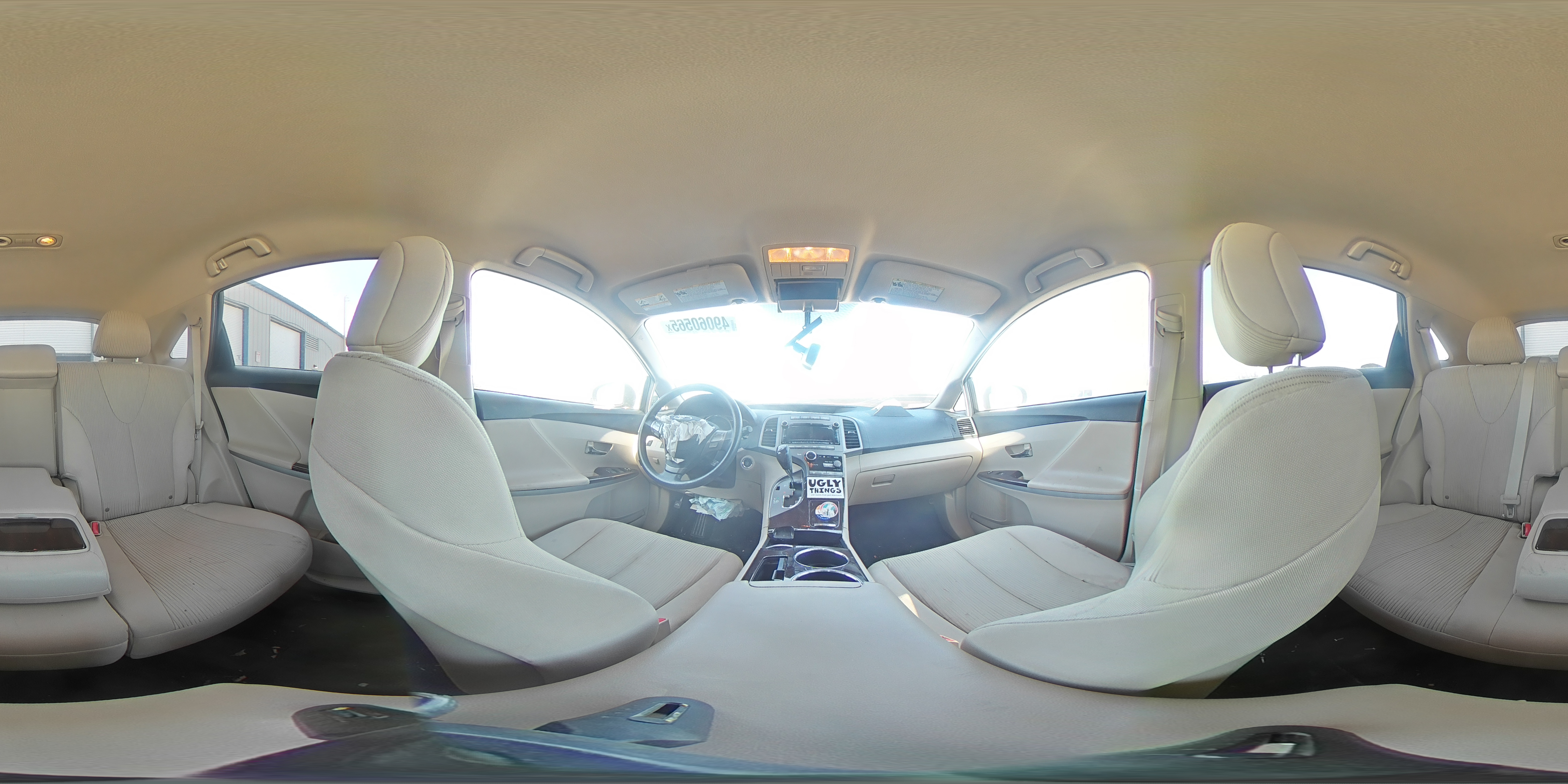 2010 Toyota Venza - Image 13