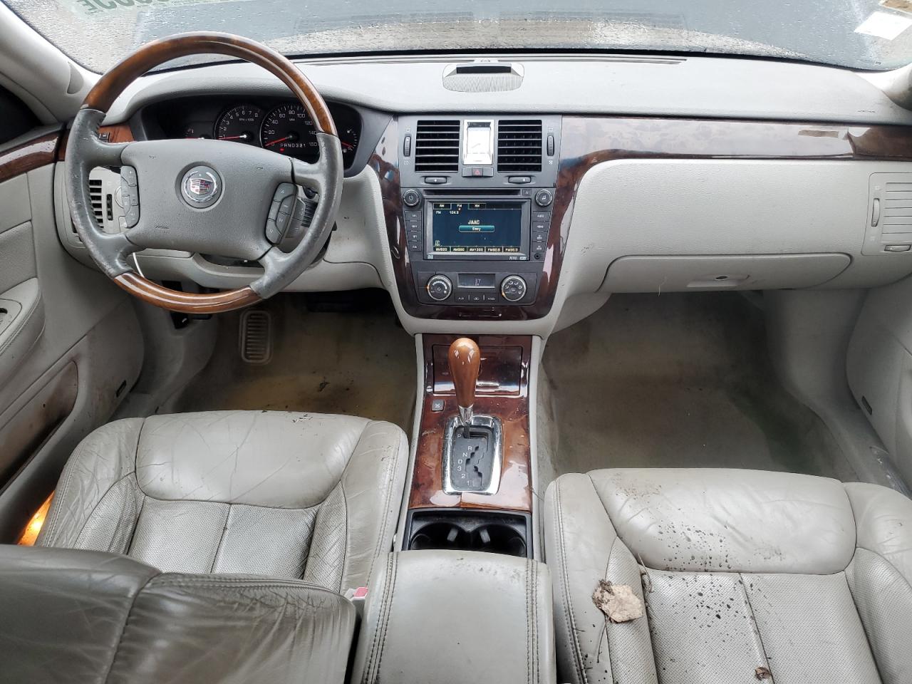 2006 Cadillac DTS - Image 8