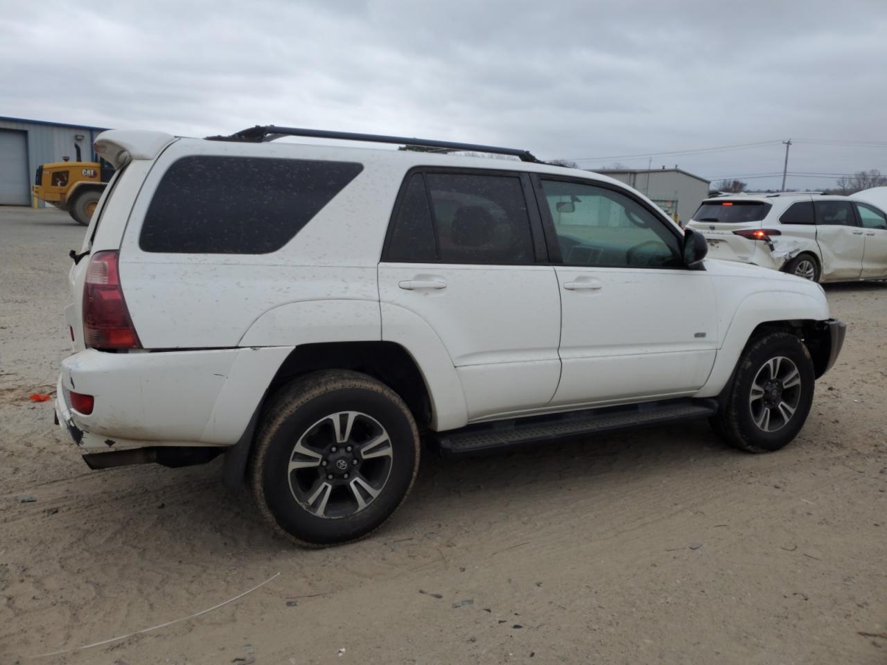 2004 Toyota 4Runner - Image 3