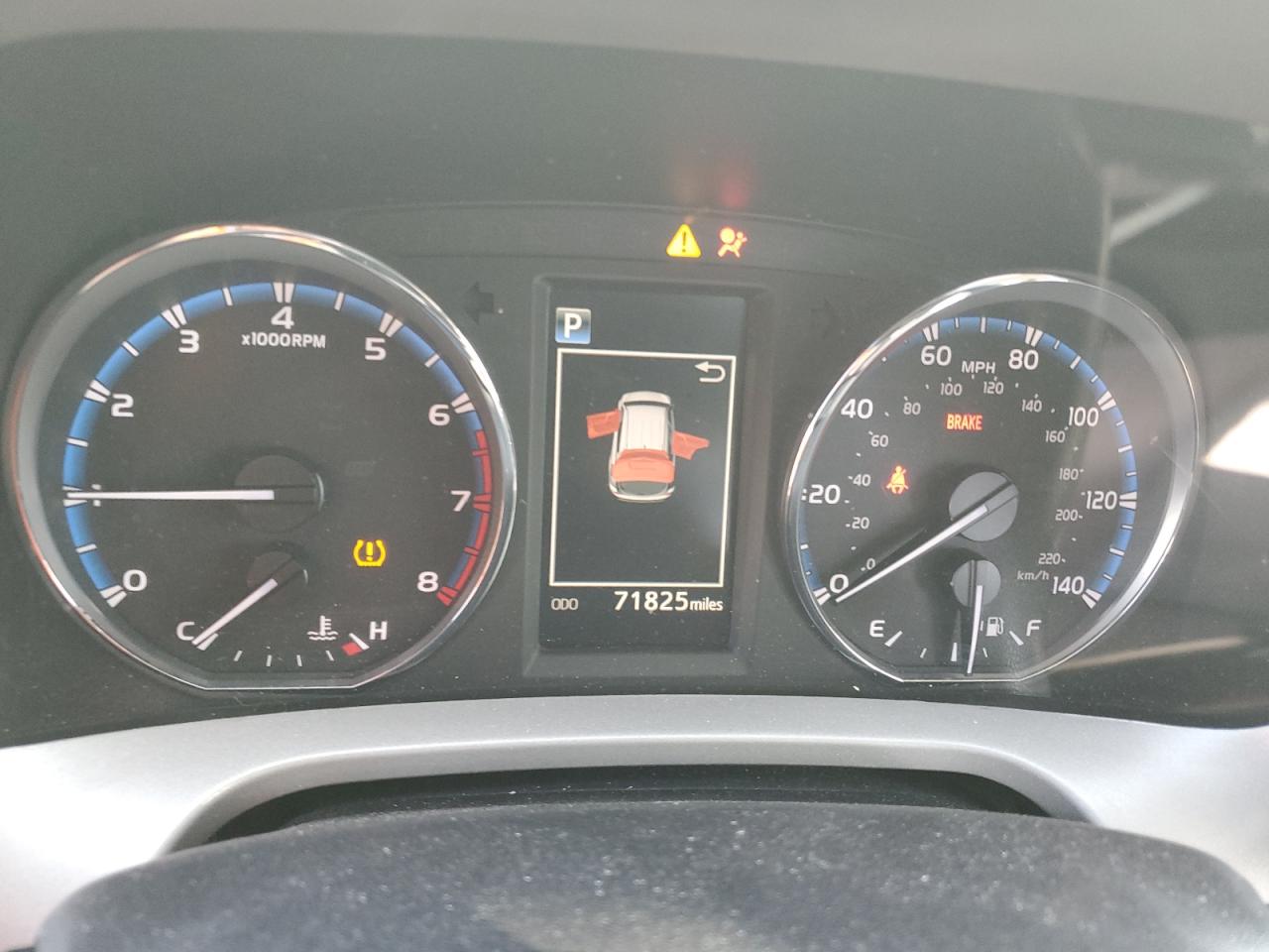 2016 Toyota RAV 4 - Image 9