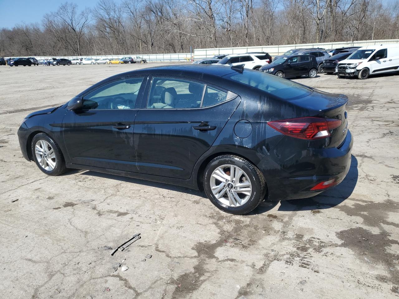 2020 Hyundai Elantra - Image 2