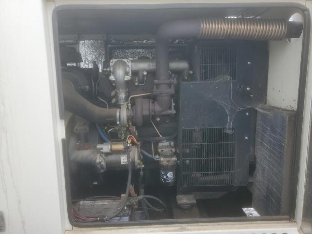  URWI ALL Models 2004 Кремовый