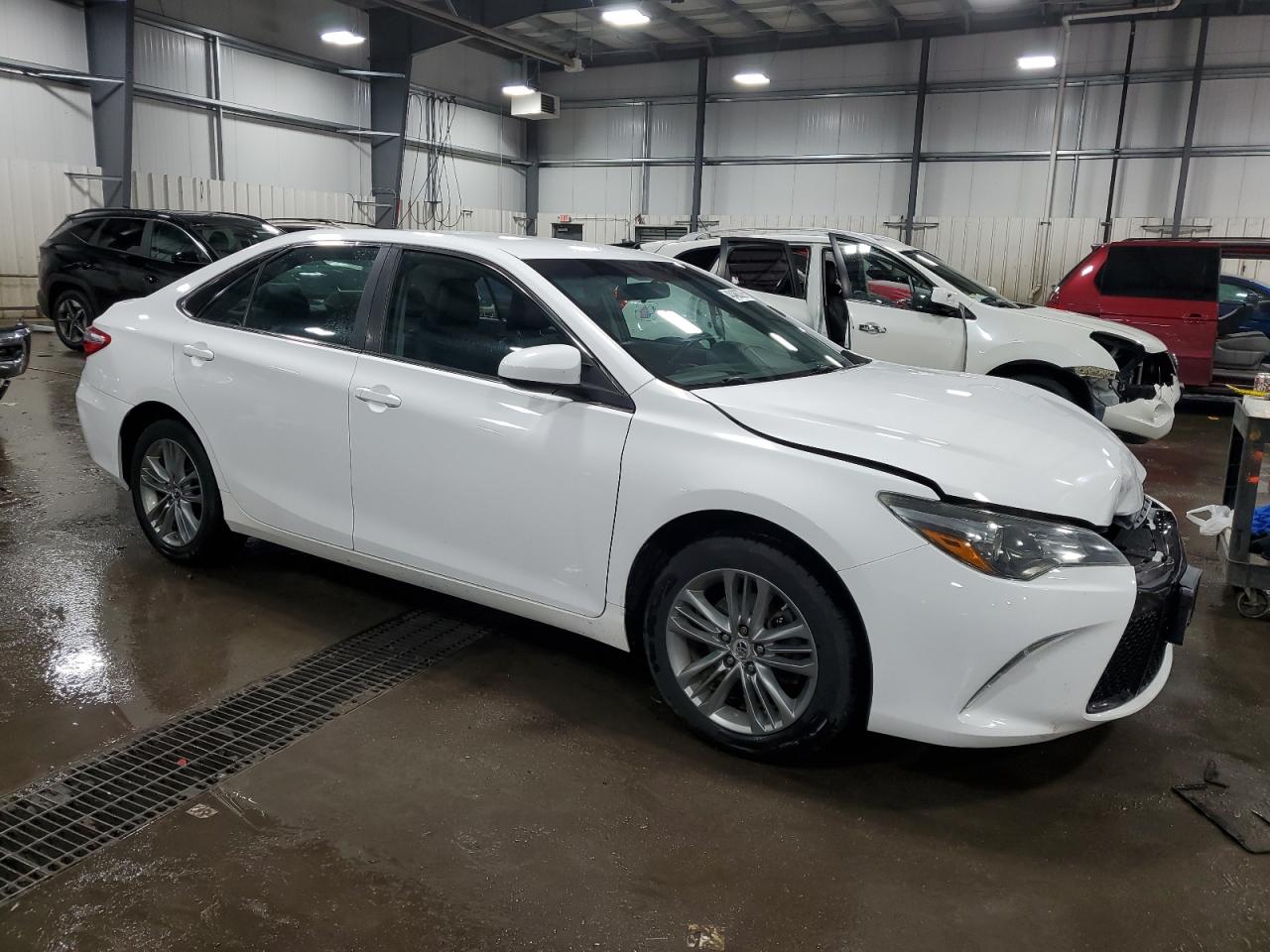 2015 Toyota Camry - Image 4