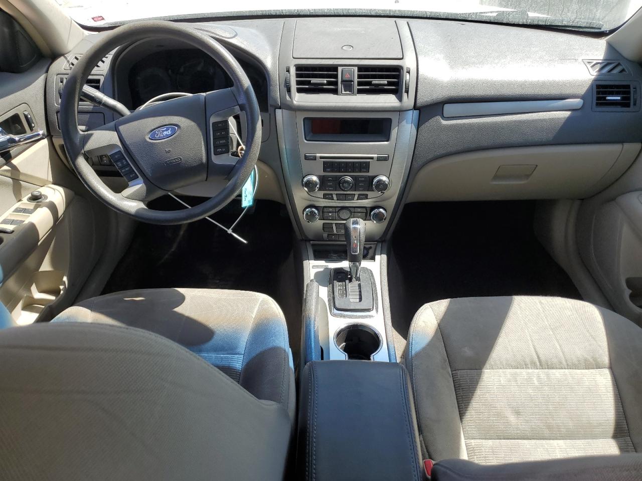 2010 Ford Fusion - Image 8