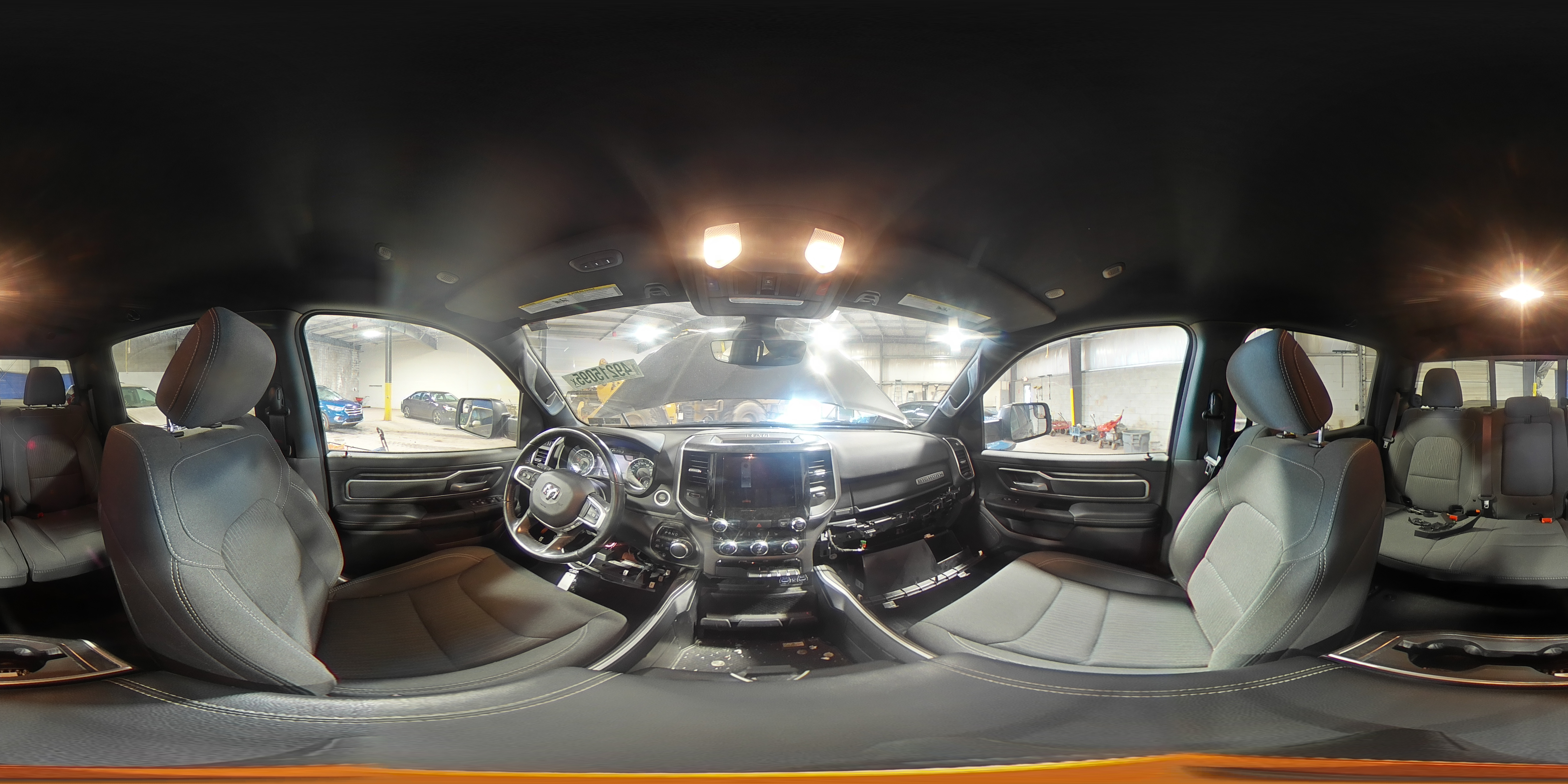 2021 RAM 1500 - Image 15