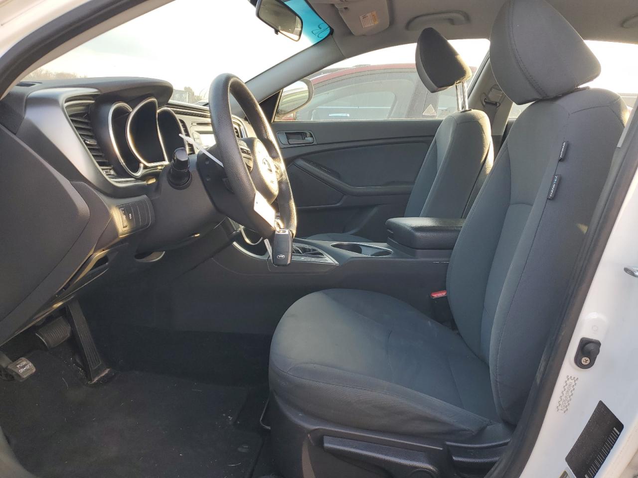 2015 Kia Optima - Image 7