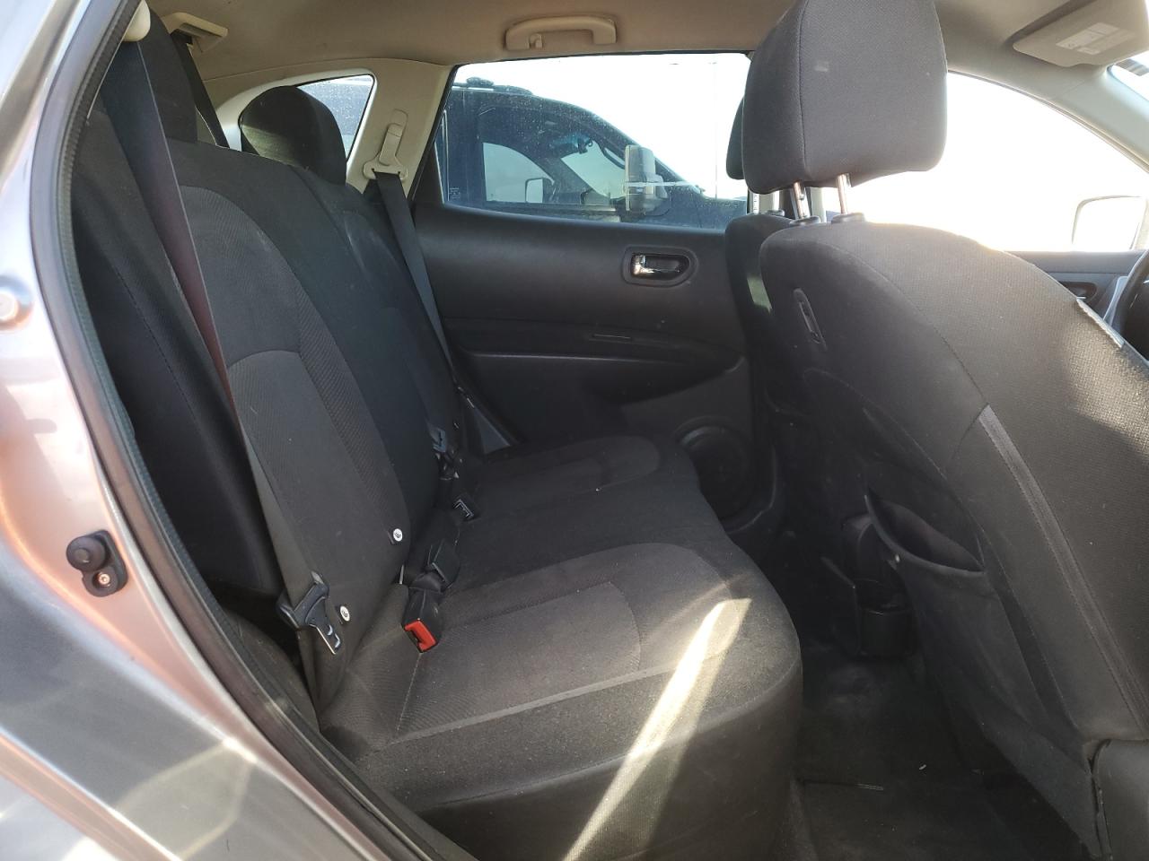 2011 Nissan Rogue - Image 11