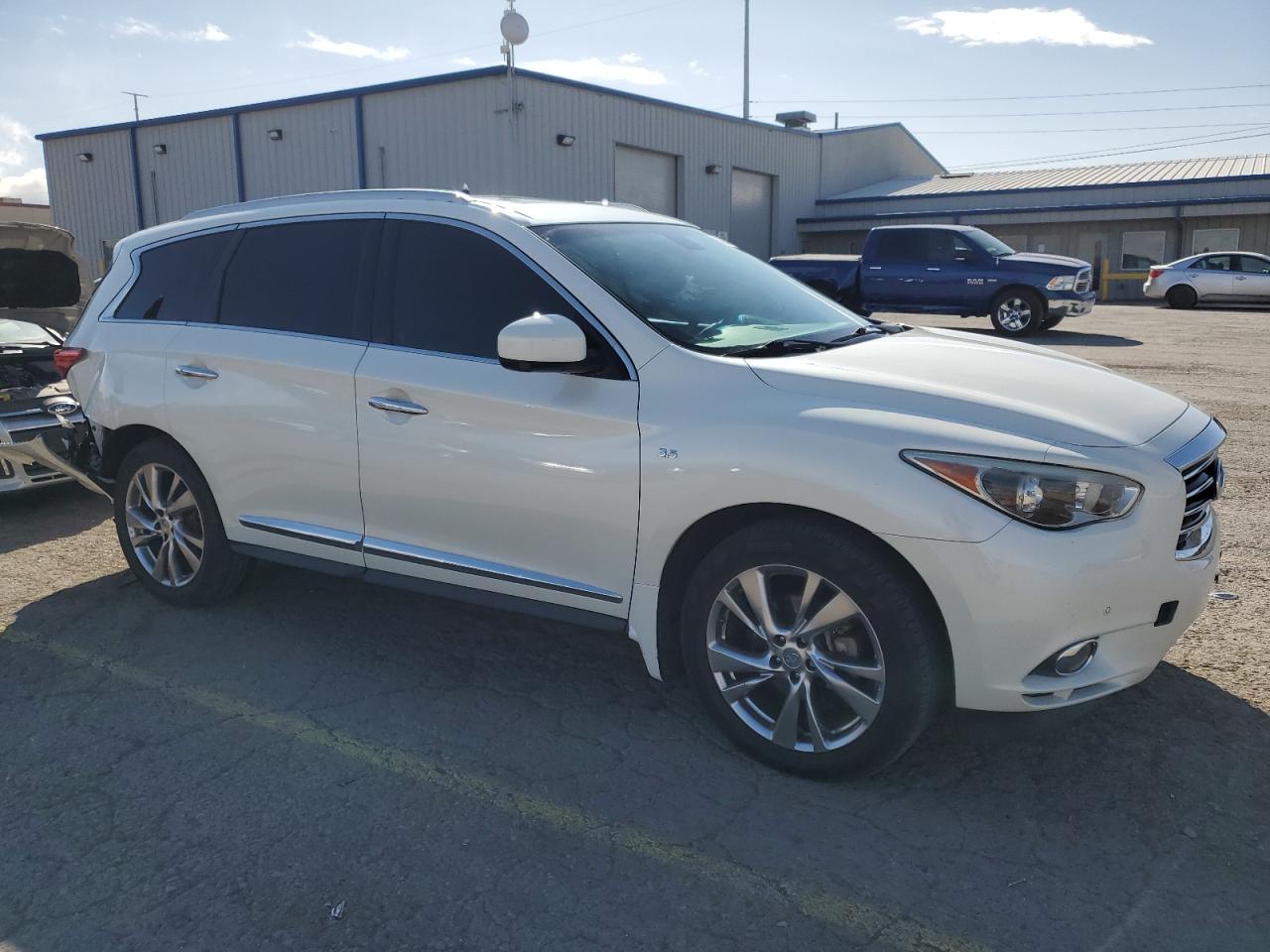 2015 Infiniti QX60 - Image 4