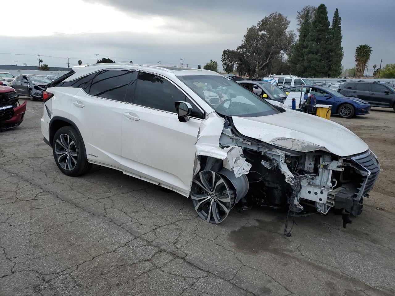 2019 Lexus RX - Image 4
