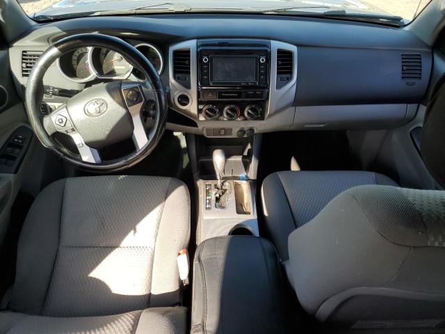  TOYOTA TACOMA 2015 Серебристый