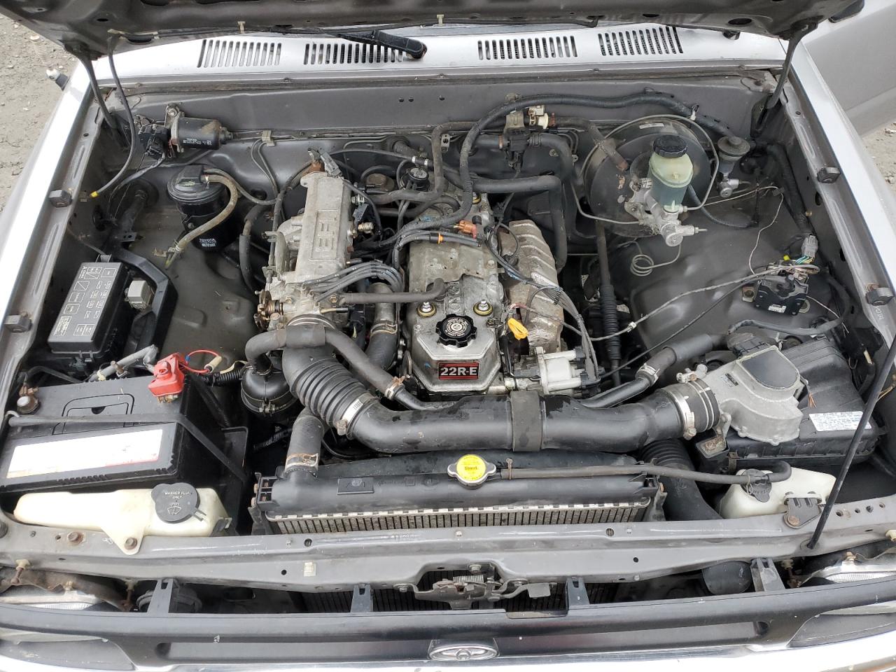 1994 Toyota Pickup - Image 11