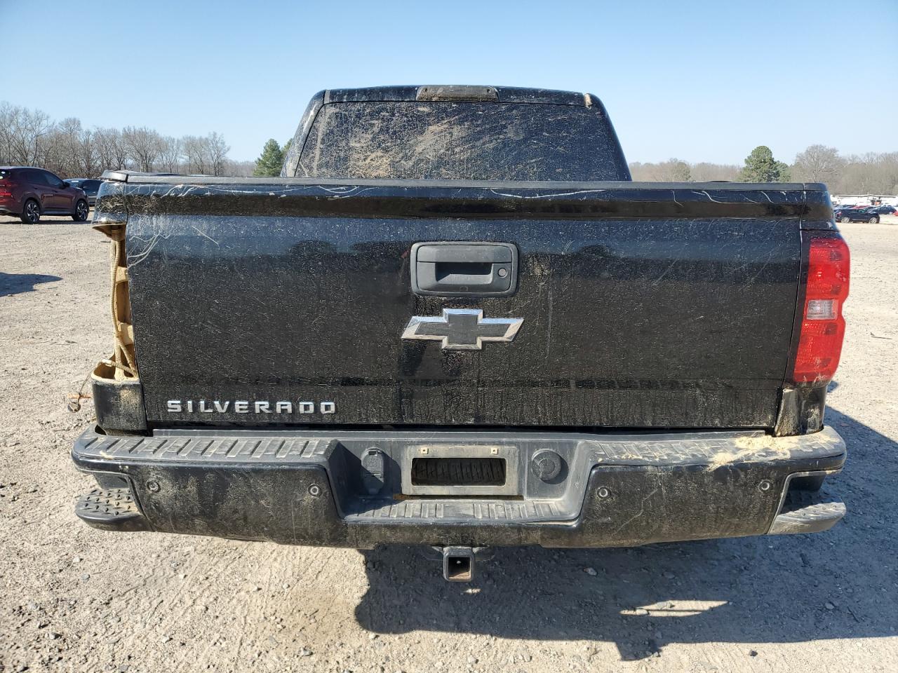 2015 Chevrolet Silverado - Image 6