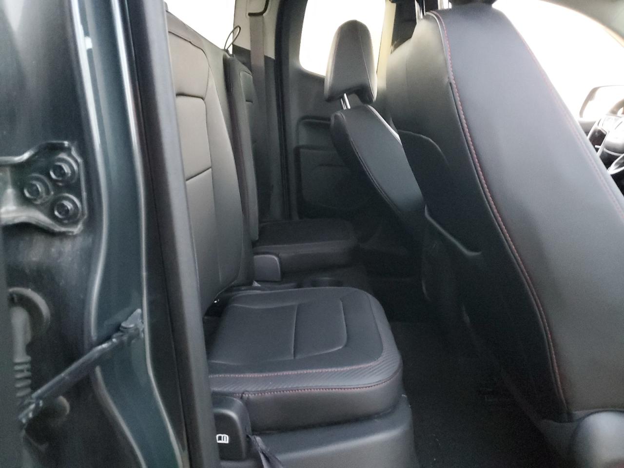 2015 GMC Canyon - Image 10