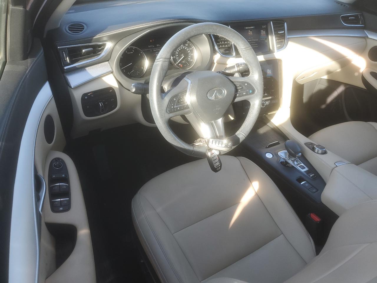 2021 Infiniti QX50 - Image 8