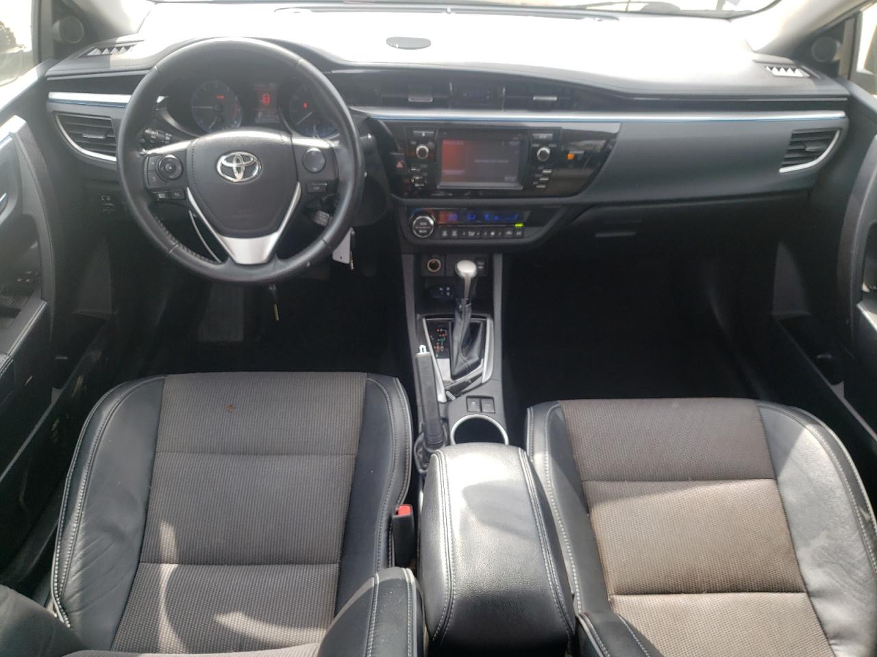 2015 Toyota Corolla - Image 8