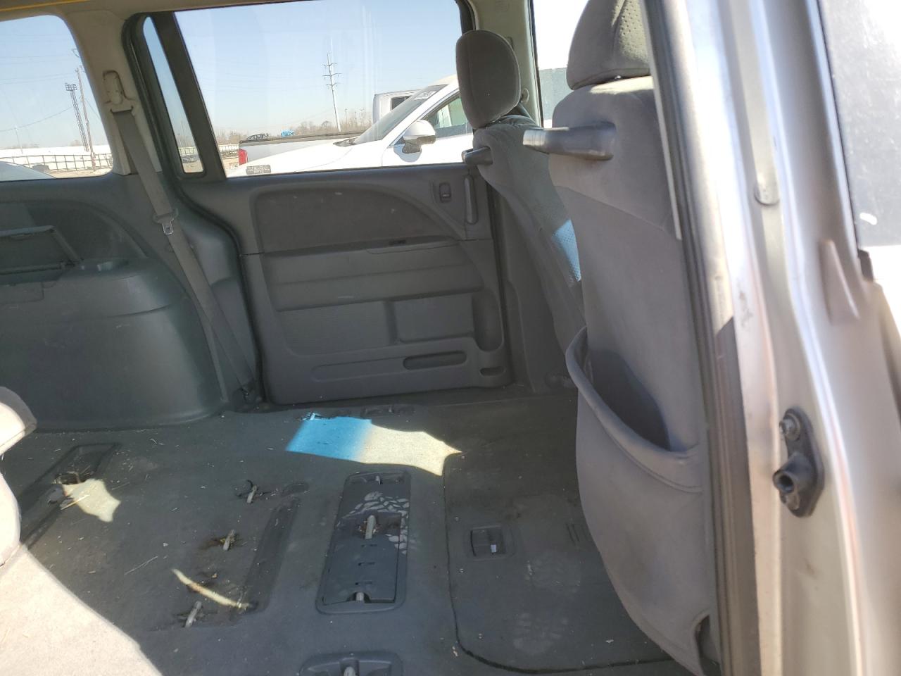 2006 Honda Odyssey - Image 11