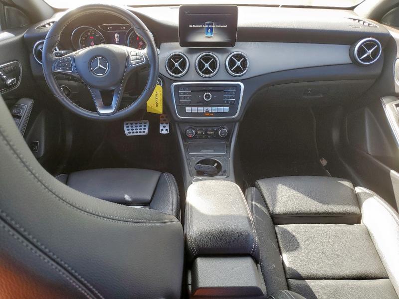  MERCEDES-BENZ CLA-CLASS 2018 Biały